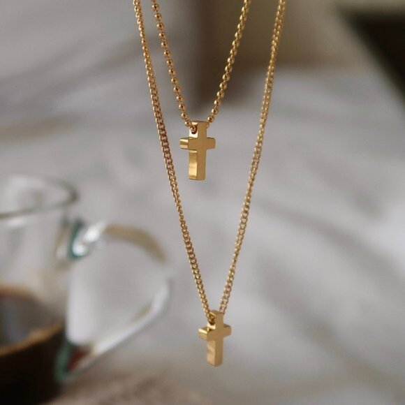 NEW 18K Gold Plated Double Layer Cross Necklace - Picture 1 of 10